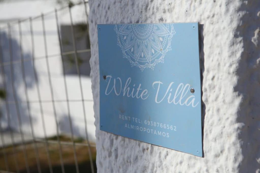 White Villa In Olive Trees And Seaview To Panagia Almiropótamos Exteriér fotografie