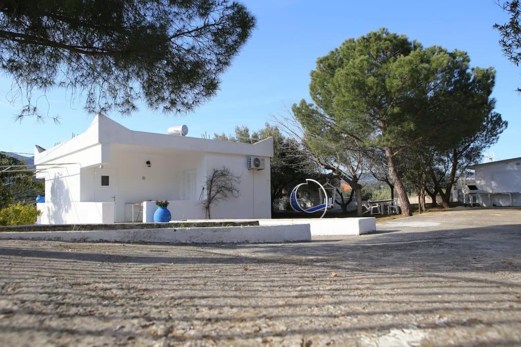 White Villa In Olive Trees And Seaview To Panagia Almiropótamos Exteriér fotografie